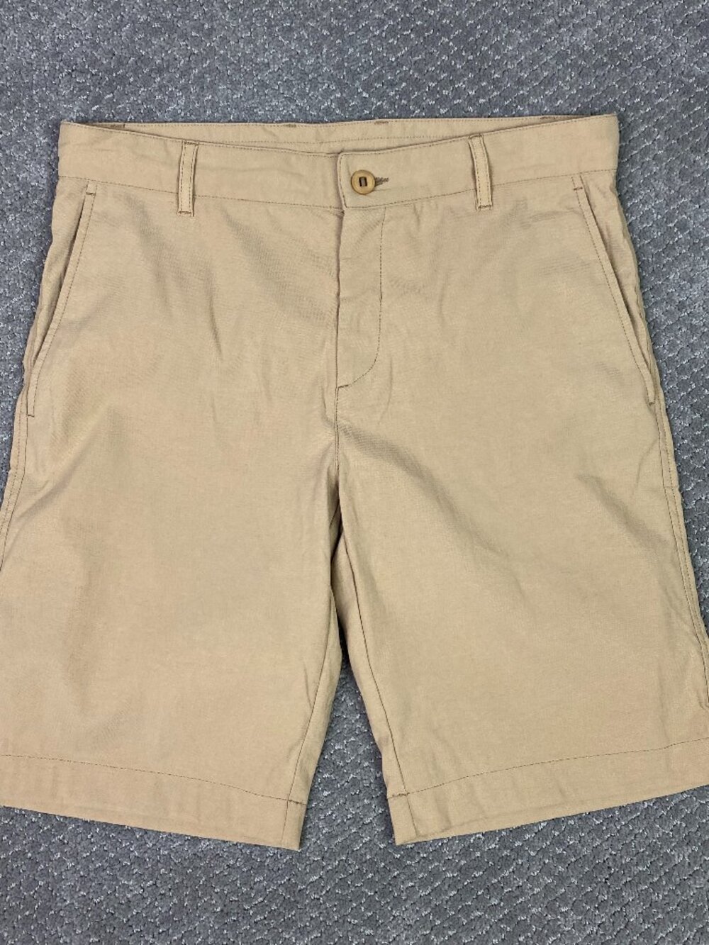Outlier New Way Shorts Mens 31 Khaki F. Cloth 2 Way Stretch Nylon 6.6 Chino golf